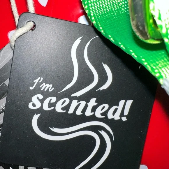 Loungefly Disney Minnie Mouse Scented Chocolate Dipped Strawberry Backpack - Picture 7 of 8